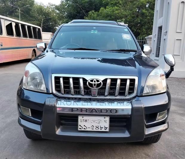 Toyota Land Cruiser Prado 2004 Blue
