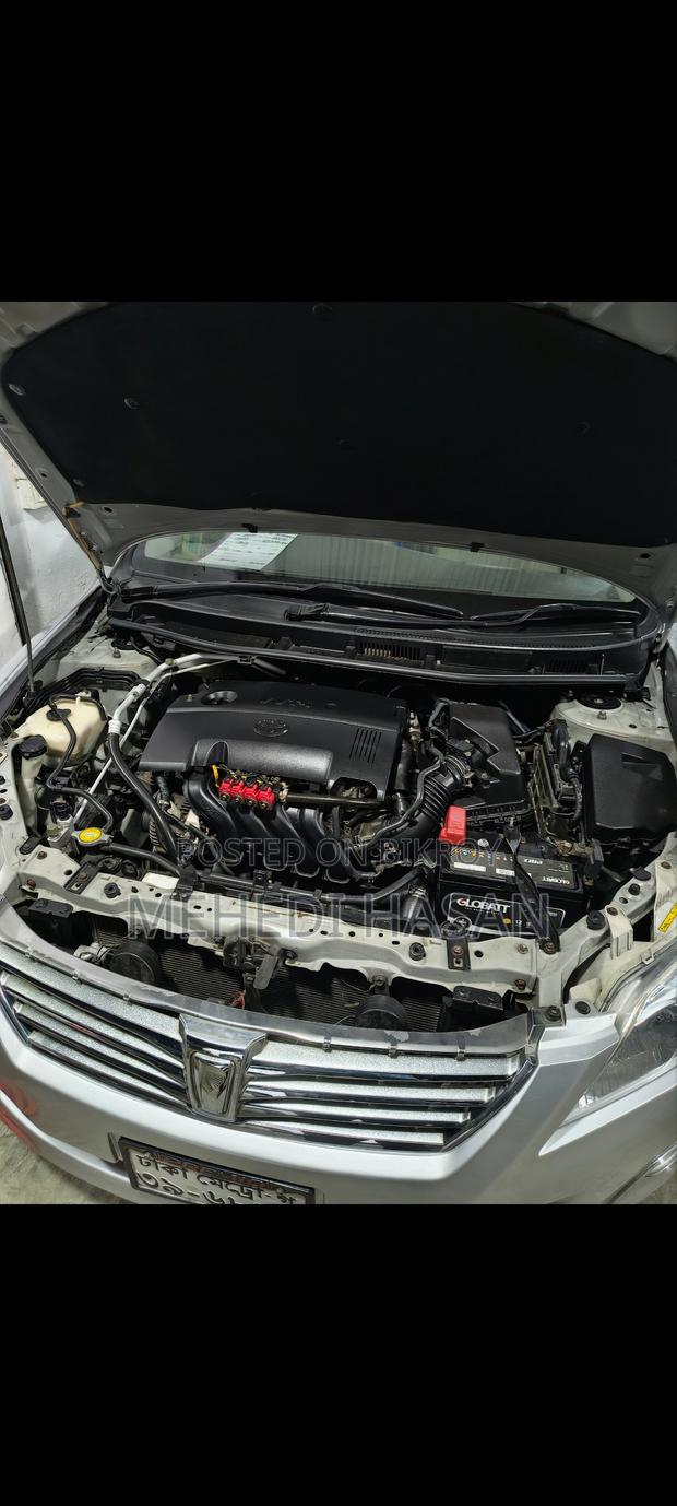 Toyota Premio 2014 Silver