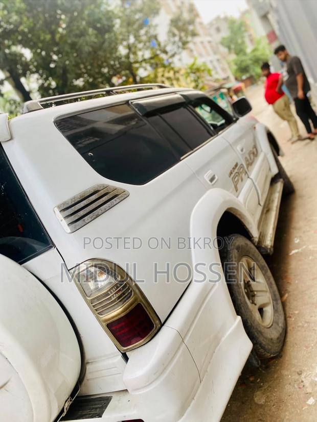 Toyota Land Cruiser Prado 1999 White