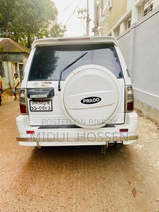 Toyota Land Cruiser Prado 1999 White