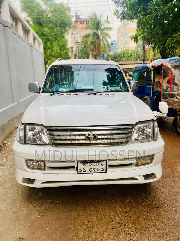 Toyota Land Cruiser Prado 1999 White