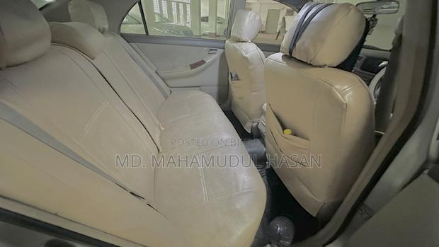 Toyota Corolla 2002 Gold