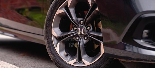 Honda Civic EX 2021 Gray