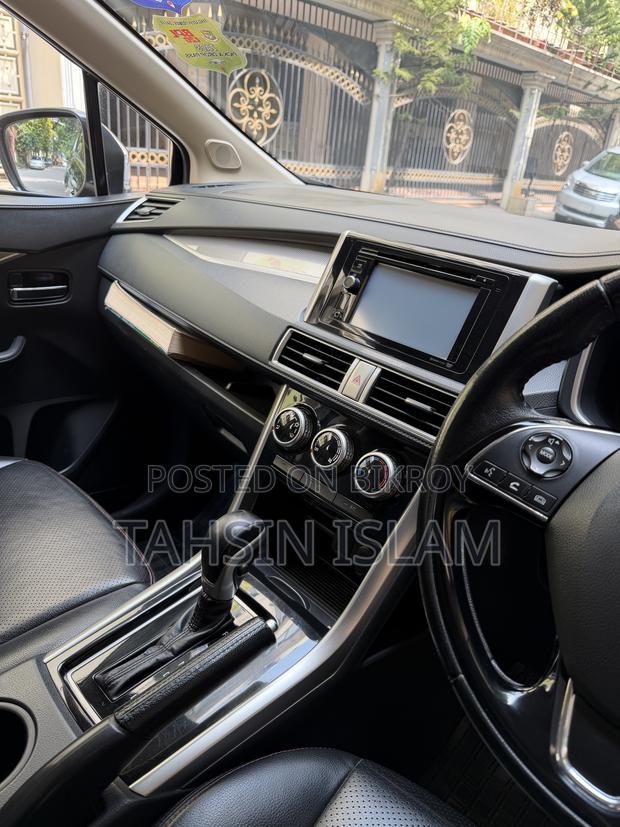 Mitsubishi Xpander 2020 Black