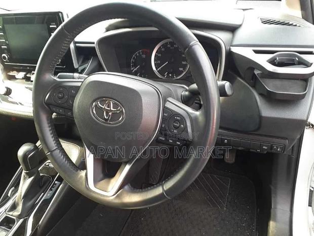 Toyota Corolla 2021 Pearl