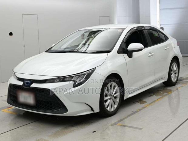 Toyota Corolla 2021 Pearl