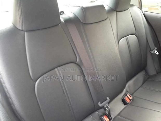 Toyota Corolla 2021 Pearl