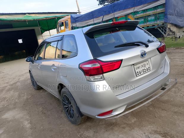 Toyota Corolla 2016 Silver