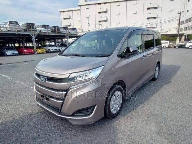 Toyota Noah 2021 Brown