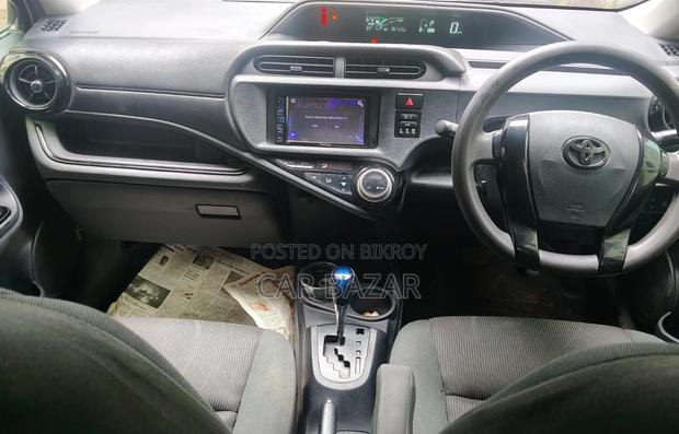 Toyota Aqua 2016 White