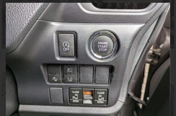 Toyota Noah 2021 Brown