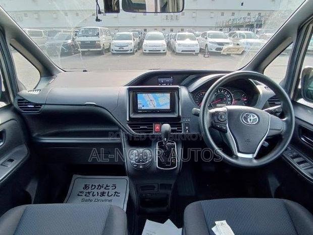 Toyota Noah 2021 Brown