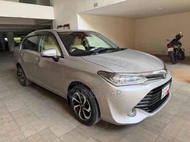 Toyota Axio 1.5 G 2WD 2017 Silver