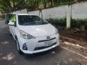 Toyota Aqua 2013 White for sale