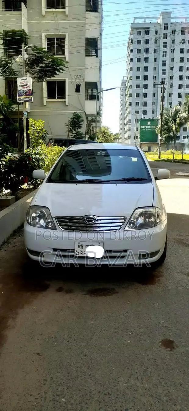 Toyota Corolla Sedan Automatic 2004 White
