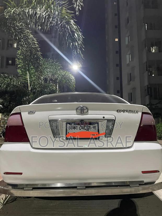 Toyota Corolla 2006 White
