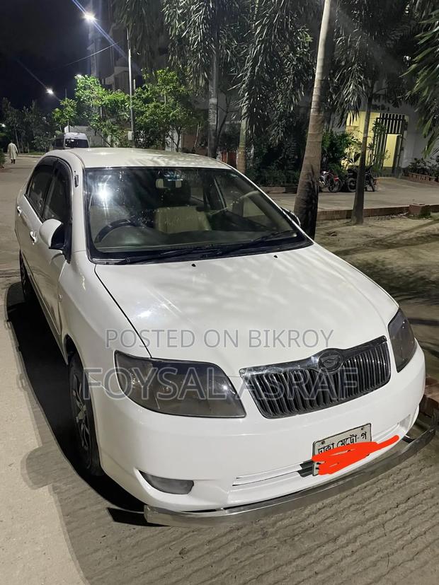 Toyota Corolla 2006 White