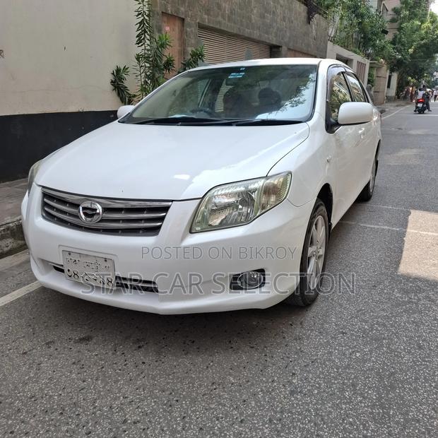 Toyota Axio 2012 White