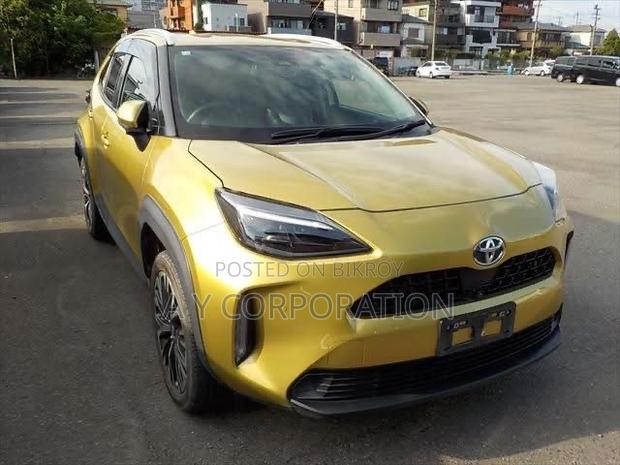 Toyota Yaris Cross 2020 Gold