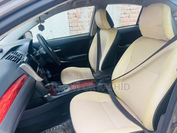 Toyota Premio 1.5 FWD 2010 Gray