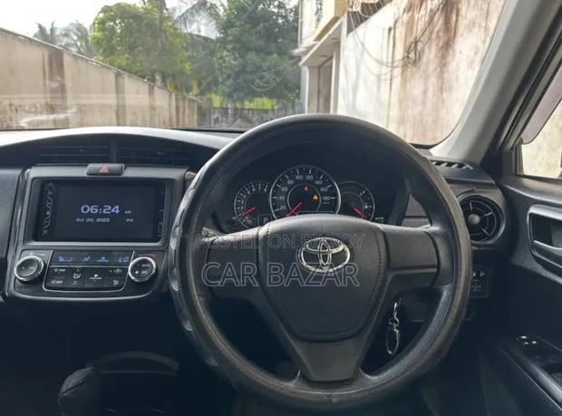 Toyota Axio 1.5 G 2WD 2019 Silver