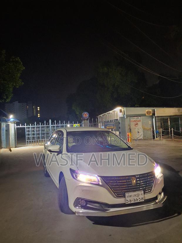 Toyota Premio 1.5 FWD 2019 Pearl