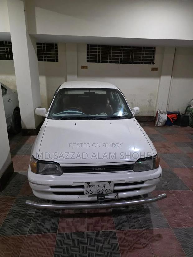 Toyota Starlet 1989 White