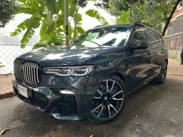 BMW X7 xDrive40i 2021 Gray