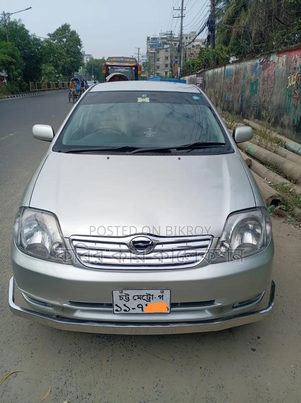 Toyota Corolla 2002 Silver