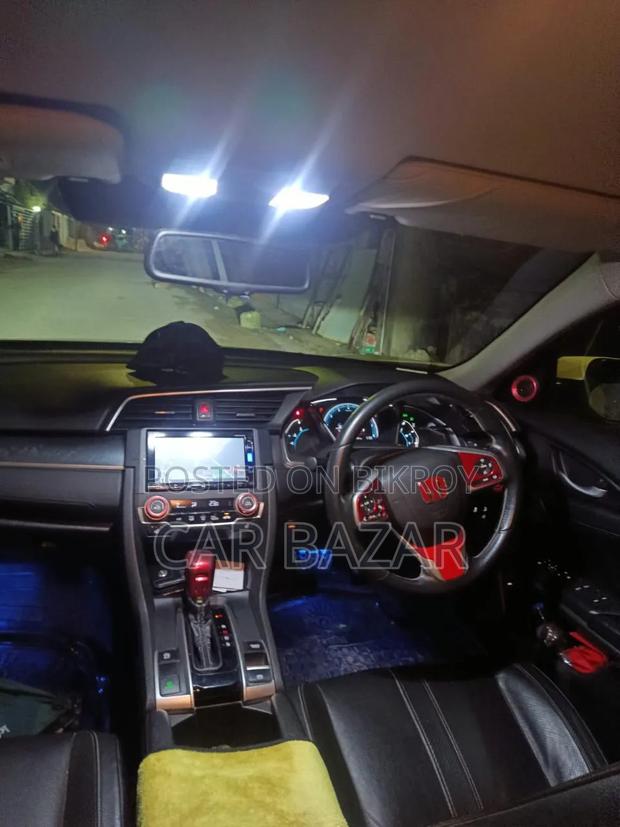 Honda Civic EX Sedan 2018 White