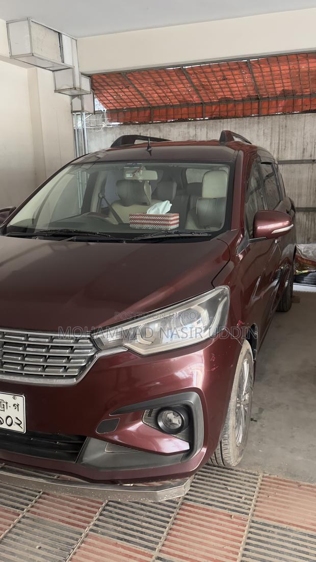 Suzuki Ertiga 2019 Red