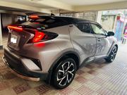 Toyota C-HR 2017 Gray for sale