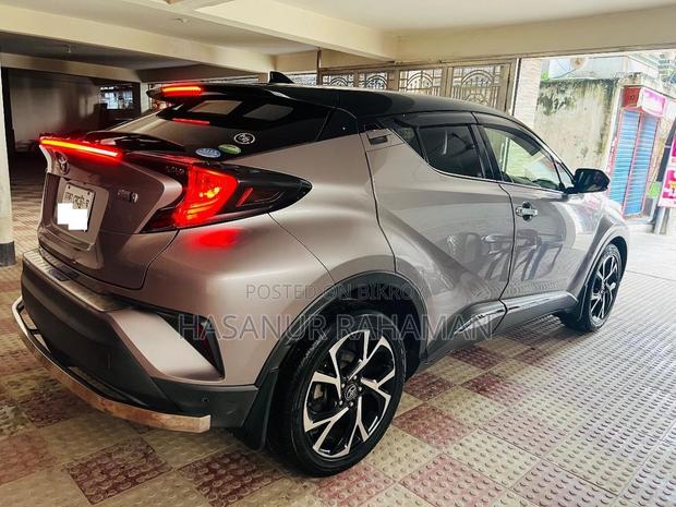 Toyota C-HR 2017 Gray