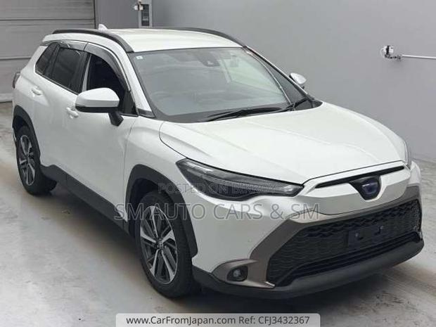 Toyota Corolla Cross 2021 Pearl