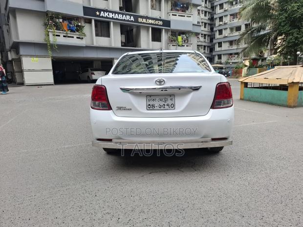 Toyota Axio 2013 Pearl