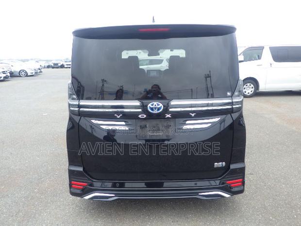 Toyota Voxy Hybrid S-Z 2WD 7-Seater 2022 Black