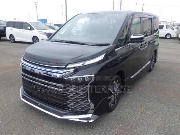 Toyota Voxy Hybrid S-Z 2WD 7-Seater 2022 Black