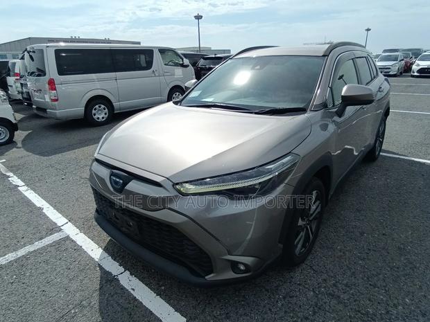 Toyota Corolla Cross 1.8 Hybrid AWD 2021 Beige