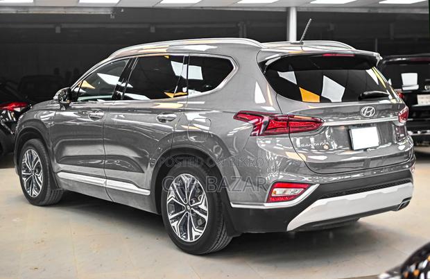 Hyundai Santa Fe Limited 2.4 AWD 2019 Gray