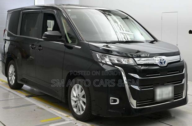 Toyota Noah 2022 Black