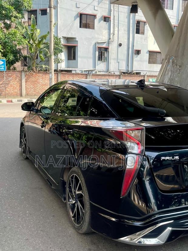 Toyota Prius 2017 Black