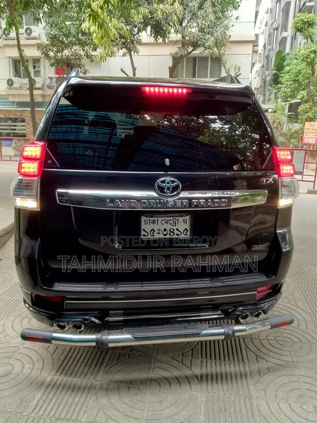 Toyota Land Cruiser Prado 2.7 i 2011 Black