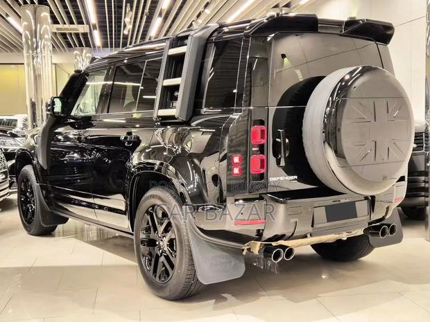 Land Rover Defender X-Dynamic SE 2023 Black