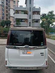 Toyota Noah 2019 Pearl for sale