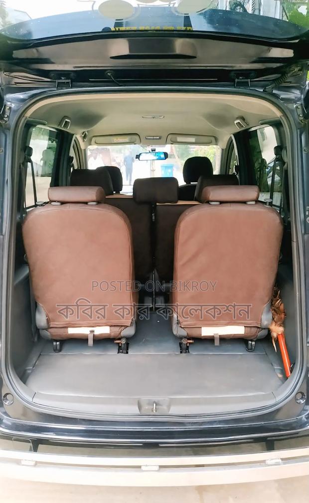 Toyota Sienta 2013 Maroon