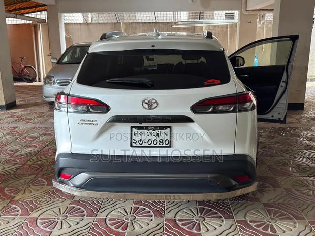 Toyota Corolla Nightshade 2022 Off white