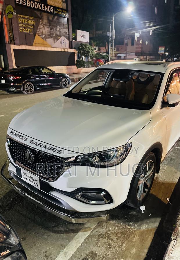 New MG HS Trophy 1.5T 2024 White