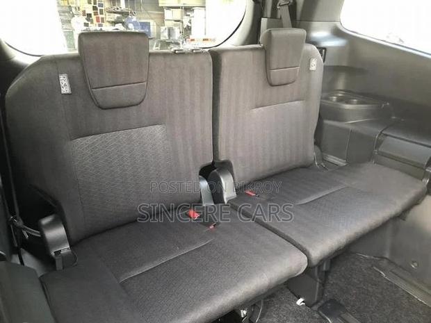 Toyota Noah 2022 Pearl