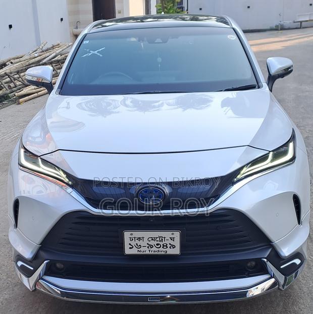 Toyota Harrier Hybrid Z 2023 Pearl