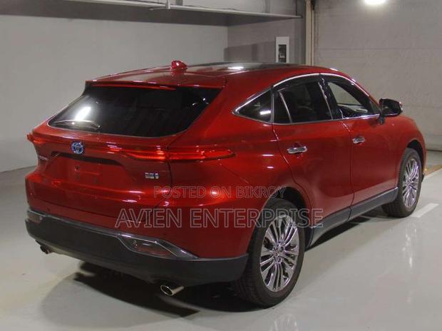 Toyota Harrier 2.5 Hybrid 2021 Red